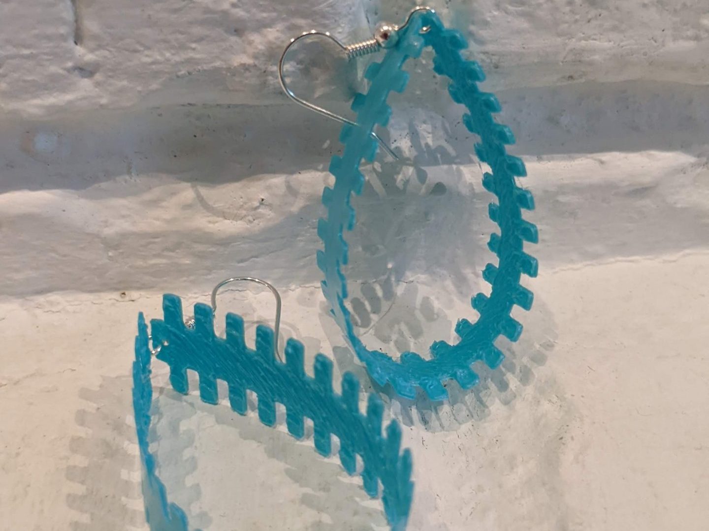 Looping Comb Earring