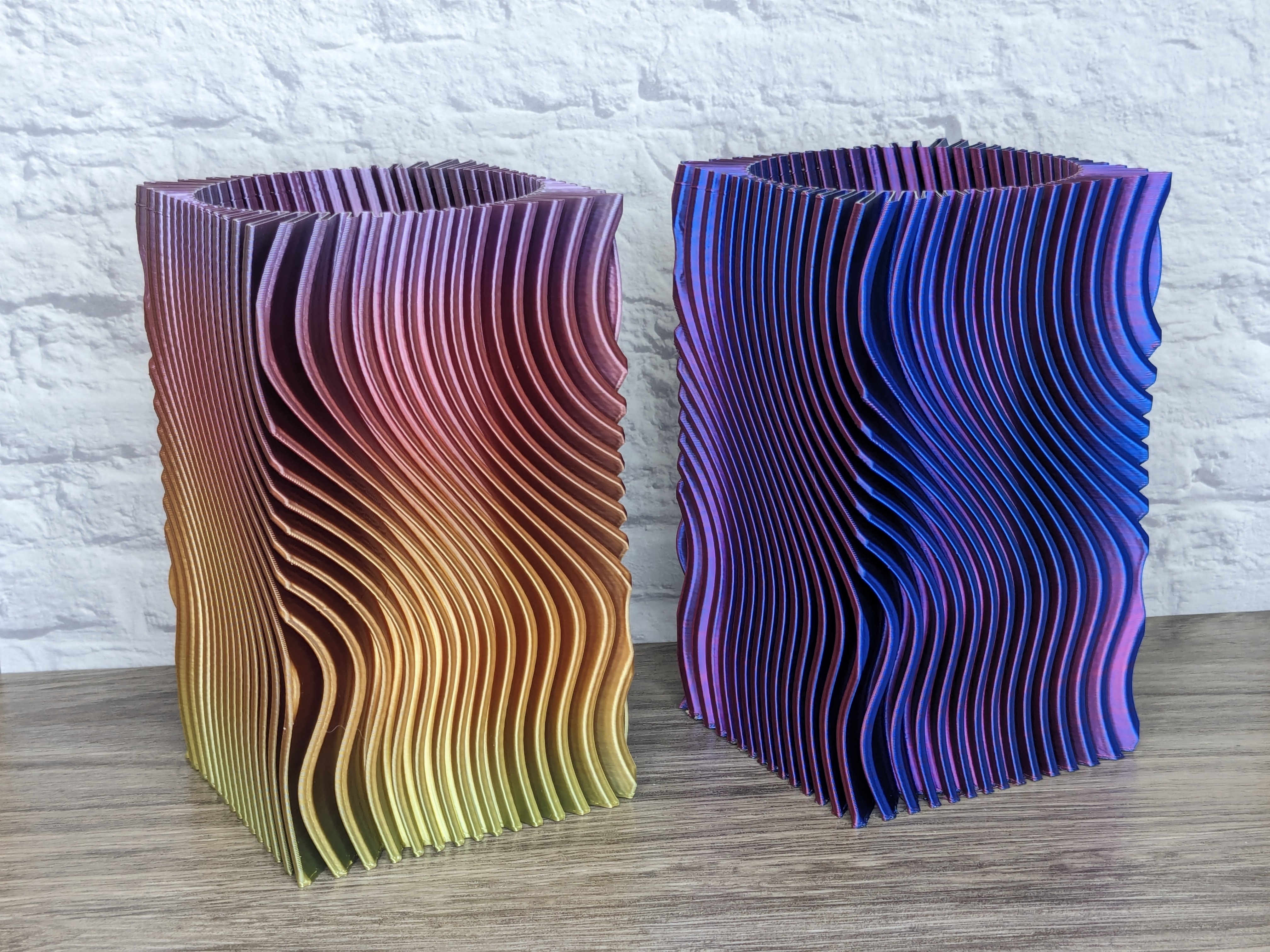 Ribbed Cube Pen Cup